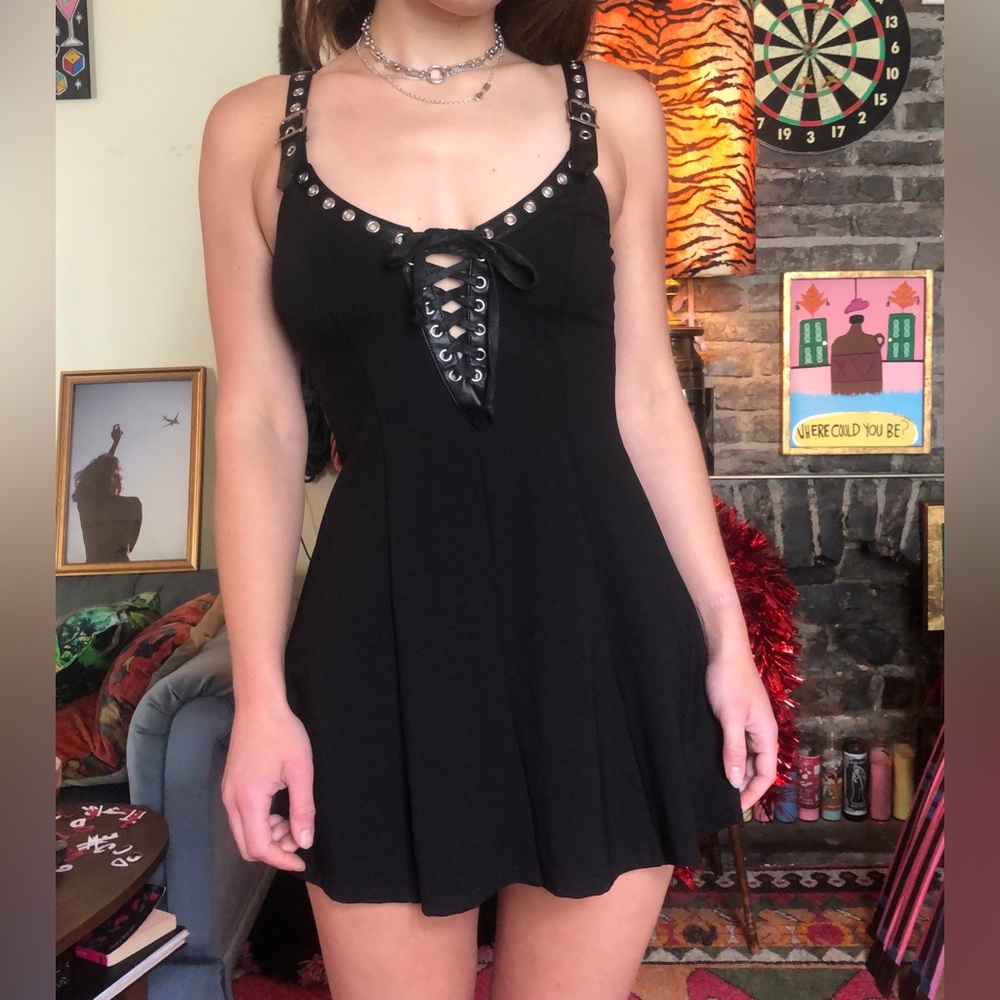 Dollskill Widow Mortal Maven Gothic Lace Up Mini Dress Size Medium